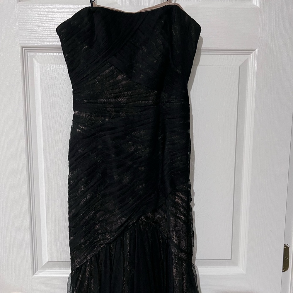 Monique Lhuillier Black Strapless Wedding Dress
